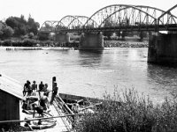 Crveni most na izvornoj lokaciji u produžetku Savske ceste (Fotografije Saša Šimpraga)